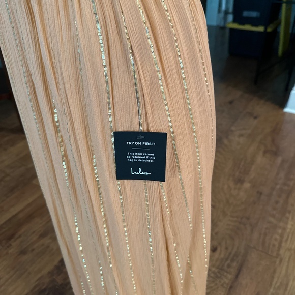 New w tag Lulus Sz L Peach and Gold Stripe Dolman Sleeve Dress - Picture 4 of 4